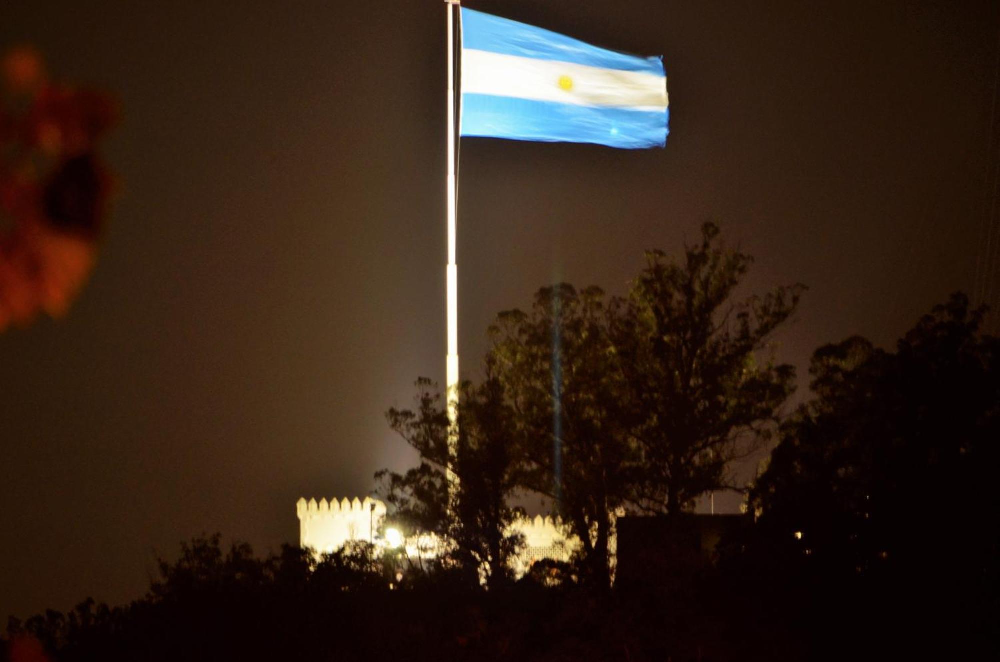 Appartamento Punto Sur Departamentos Tandil Esterno foto