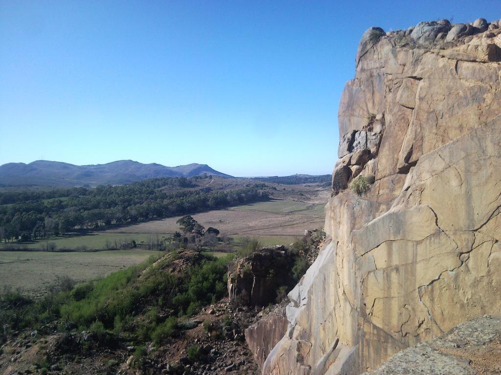Appartamento Punto Sur Departamentos Tandil Esterno foto